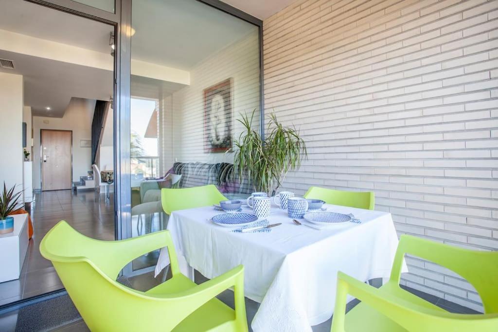 פוזול Confortable Beach Appartment With Views To The Sea מראה חיצוני תמונה